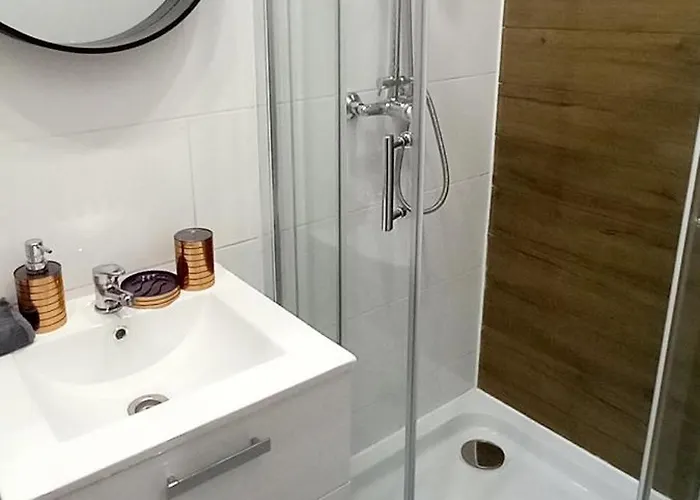 Lejlighed Hola Zelwerowicza Łódź